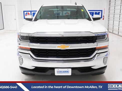 Used 2018 Chevrolet Silverado 1500 LT w/ Texas Edition RWD image 2