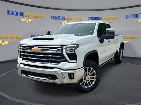 New 2026 Chevrolet Silverado 2500 LTZ w/ LTZ Plus Package AWD/4WD image 4