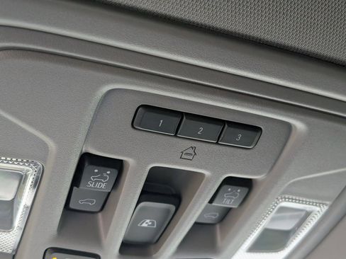 Used 2022 GMC Sierra 1500 Denali w/ Denali Reserve Package image 40