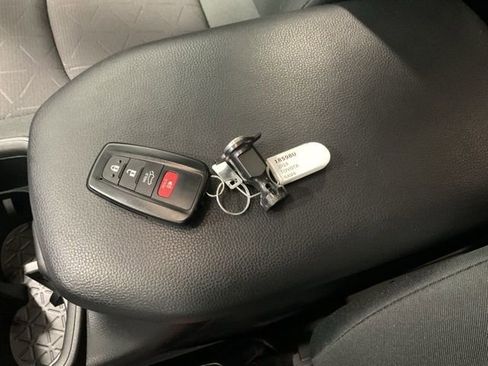 Used 2023 Toyota RAV4 XLE w/ Convenience Package image 22