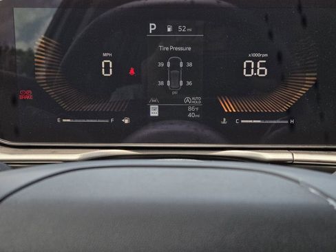 New 2026 Kia Sportage EX FWD image 13