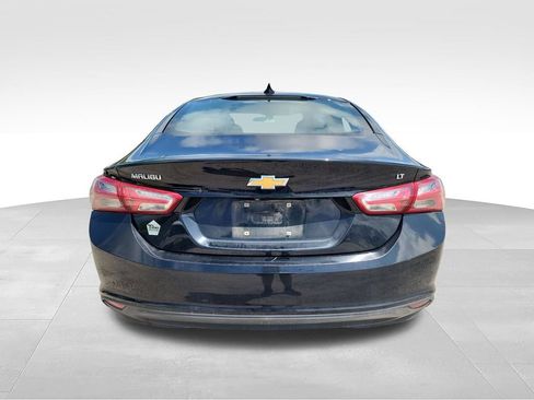 Used 2021 Chevrolet Malibu LT FWD image 8