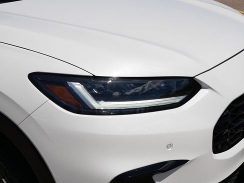 Used 2024 Honda HR-V EX-L image 16