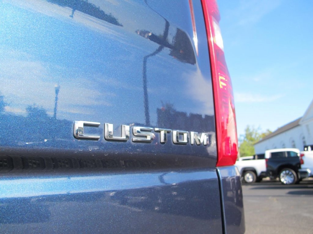 Certified 2022 Chevrolet Silverado 1500 Custom RWD image 8