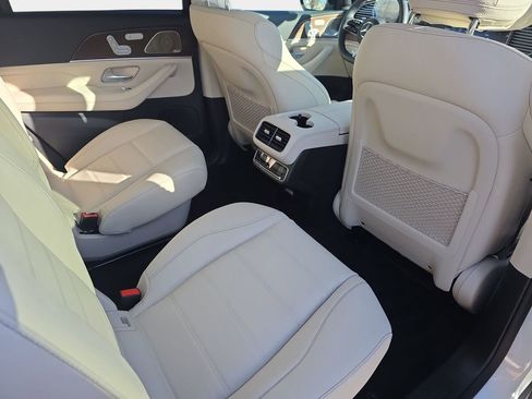 New 2026 Mercedes-Benz GLS 450 4MATIC image 11