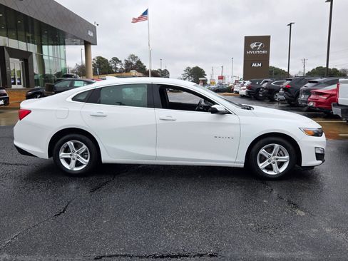 Used 2024 Chevrolet Malibu LT image 15