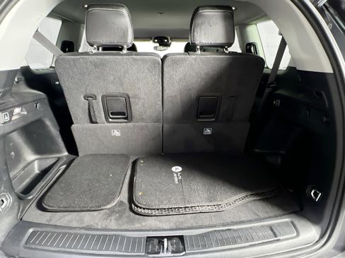 Used 2021 Jeep Grand Cherokee L Limited AWD/4WD image 23