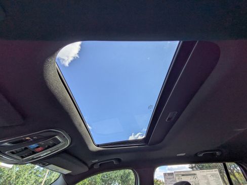 New 2025 Jeep Grand Cherokee L Laredo w/ Luxury Tech Group I image 23