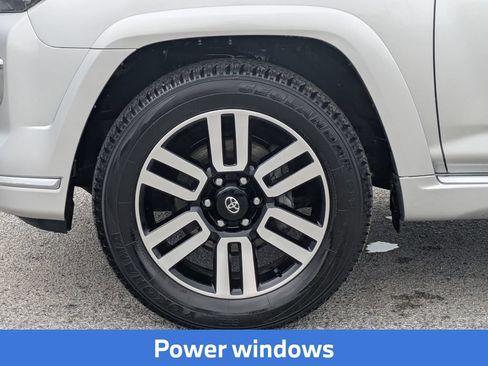 Used 2024 Toyota 4Runner Limited RWD image 12