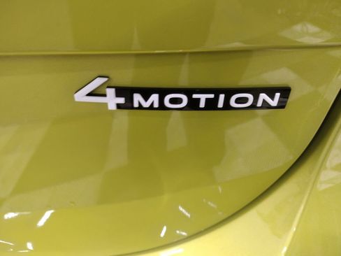 New 2025 Volkswagen ID. Buzz 1st Edition AWD/4WD image 15