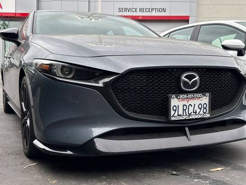 Used 2024 MAZDA MAZDA3 Hatchback w/Premium Plus Pkg AWD/4WD image 2