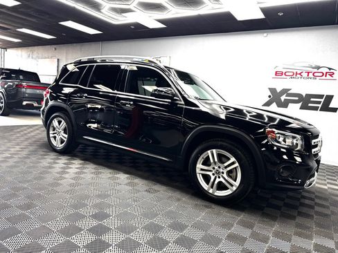 Used 2020 Mercedes-Benz GLB 250 4MATIC image 2