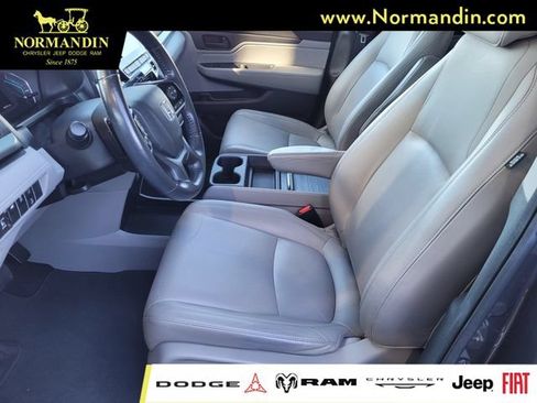 Used 2019 Honda Odyssey EX-L image 14