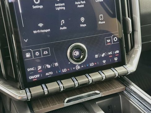 New 2026 GMC Acadia Denali w/ Super Cruise Package FWD image 16
