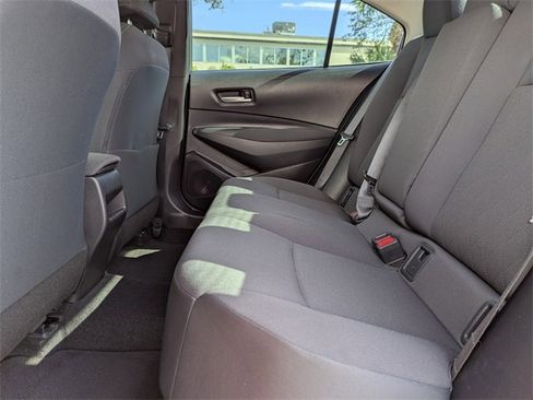 Used 2020 Toyota Corolla LE image 13