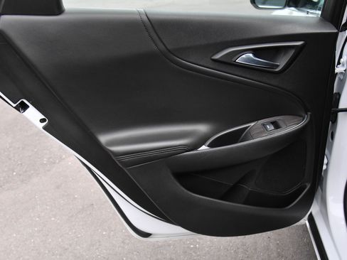 Used 2023 Chevrolet Malibu LT FWD image 35