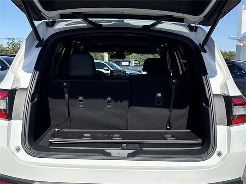 New 2025 Honda Pilot TrailSport image 13