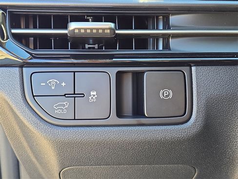 New 2026 Kia Sportage EX image 28