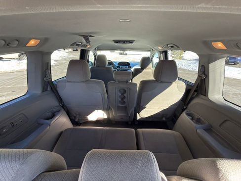 Used 2016 Honda Odyssey SE image 20