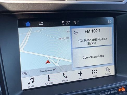 Used 2017 Ford Explorer XLT w/ Equipment Group 201A FWD image 21