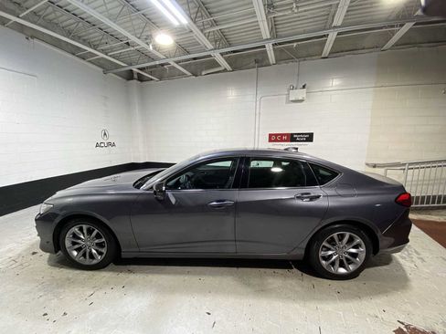 Used 2023 Acura TLX image 3