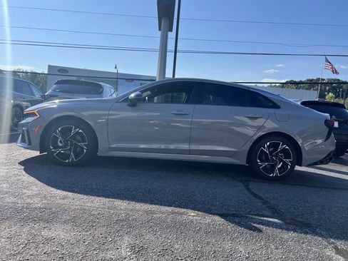 Used 2025 Kia K5 GT-Line w/ GT-Line Premium Package FWD image 2