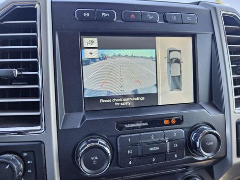 Used 2017 Ford F250 Lariat w/ Lariat Ultimate Package AWD/4WD image 14