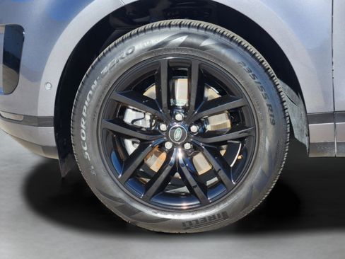 Certified 2025 Land Rover Range Rover Evoque S image 11