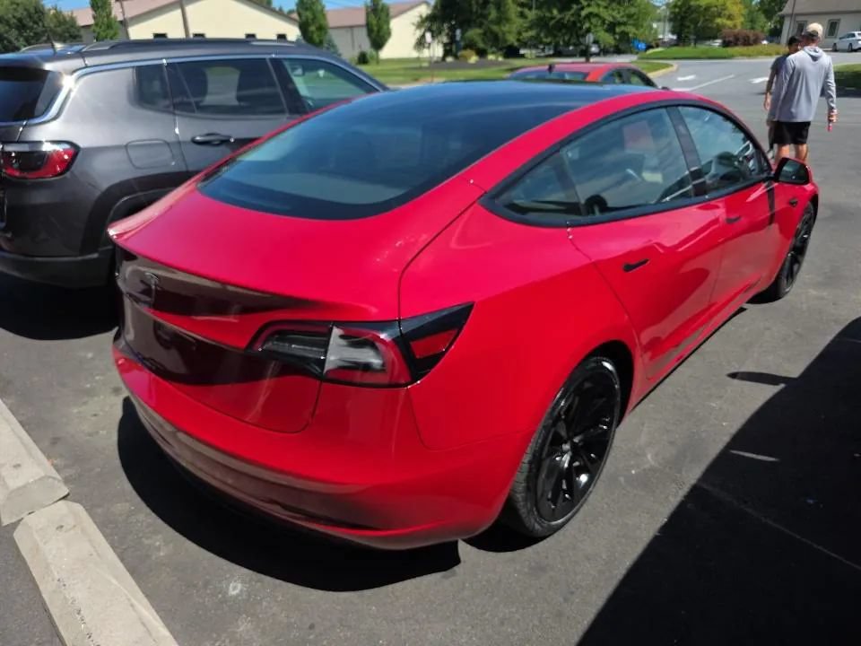 Used 2023 Tesla Model 3 Standard Range RWD image 5