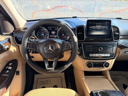 Used 2016 Mercedes-Benz GLE 350 4MATIC w/ Premium Package image 31