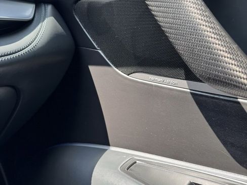 Used 2019 BMW i8 Roadster image 38