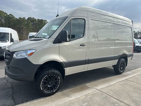 New 2026 Mercedes-Benz Sprinter 2500 image 3
