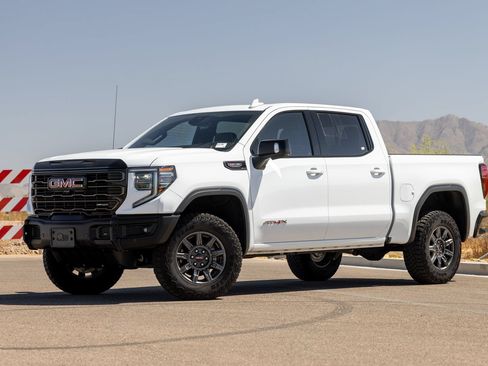 Used 2025 GMC Sierra 1500 AT4X AWD/4WD image 12