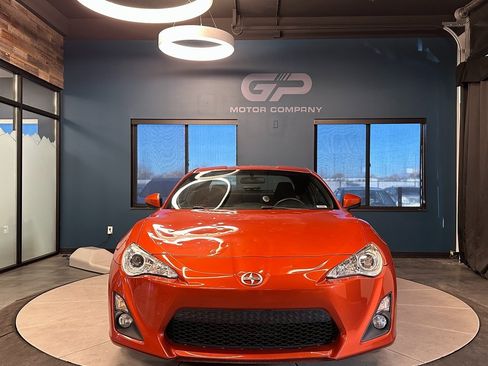 Used 2016 Scion FR-S Base image 8