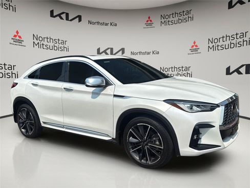 Used 2023 INFINITI QX55 Luxe w/ Accent Package AWD/4WD image 7