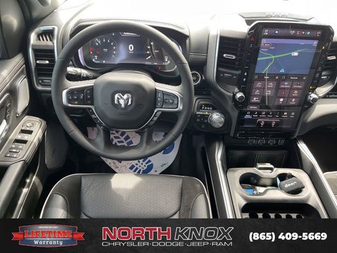 Used 2025 RAM 1500 Laramie w/ Night Edition AWD/4WD image 13