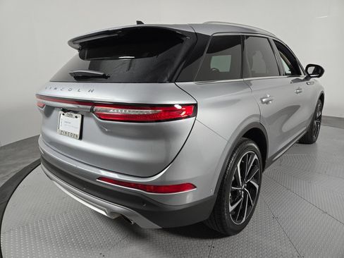 Certified 2023 Lincoln Corsair Reserve w/ Equipment Group 202A AWD/4WD image 4