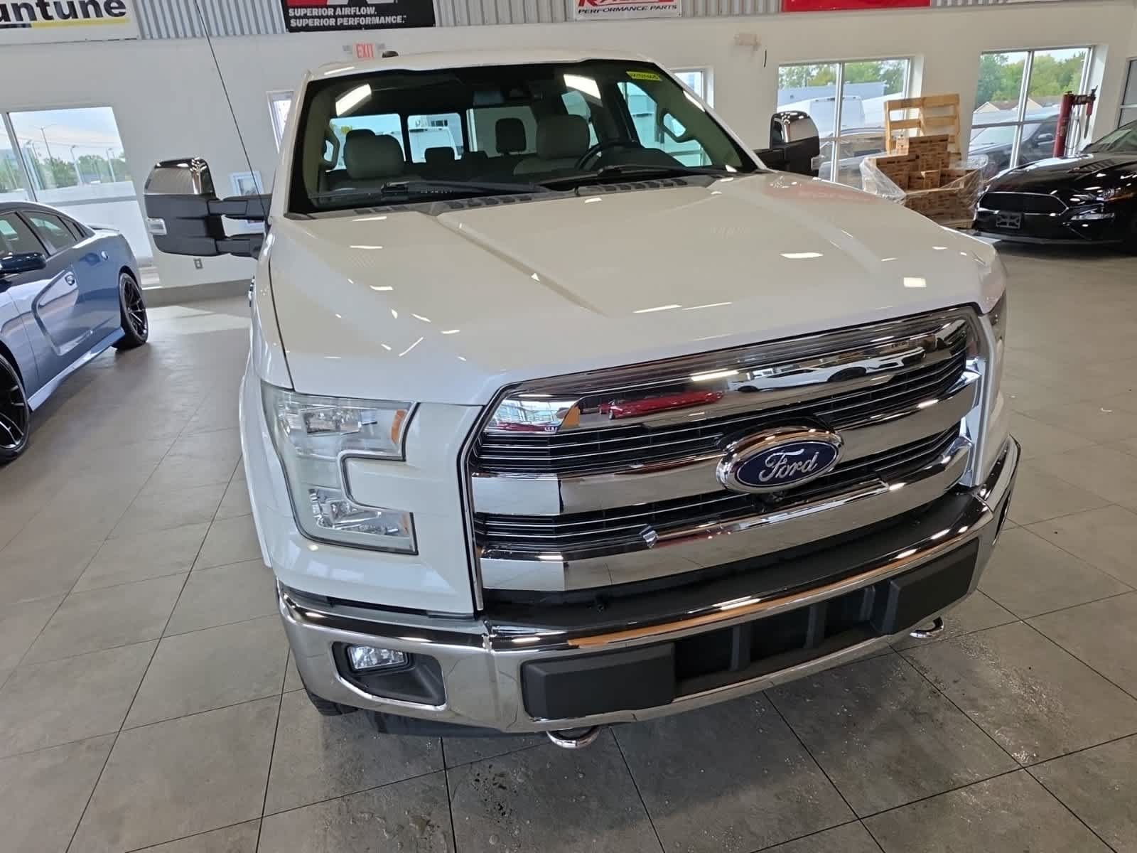 Used 2017 Ford F150 Lariat w/ Equipment Group 502A Luxury AWD/4WD image 3