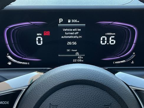 Used 2025 Kia Seltos S image 22