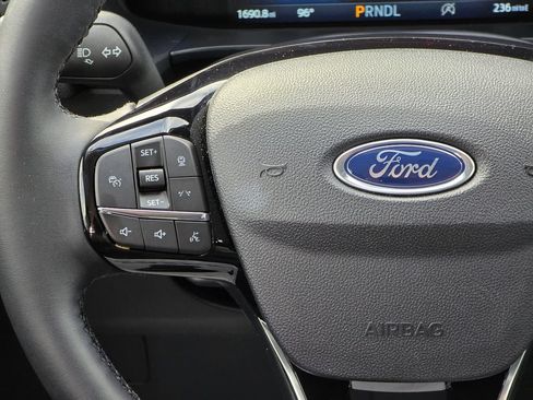 Used 2026 Ford Escape Active w/ Tech Pack #1 AWD/4WD image 15