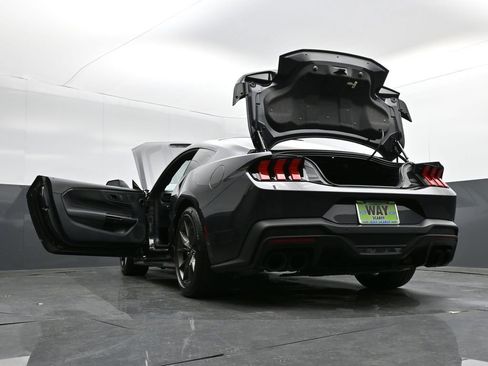 Used 2024 Ford Mustang Dark Horse RWD image 39