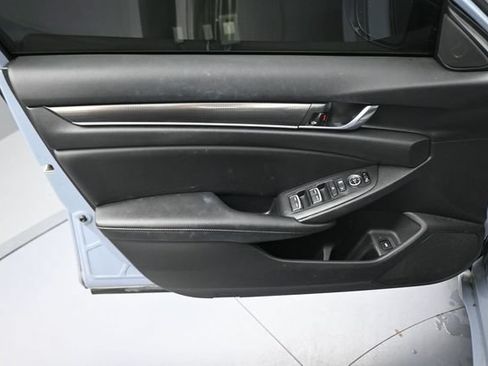 Used 2022 Honda Accord Sport image 27