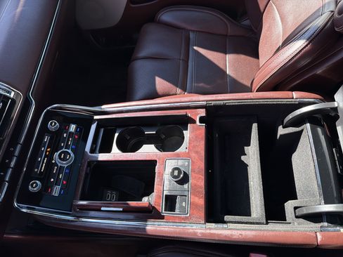 Used 2019 Lincoln Navigator Black Label image 18