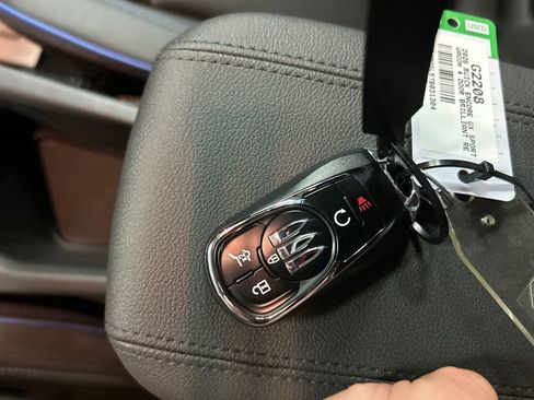 New 2026 Buick Encore GX Sport Touring w/ Advanced Technology Package FWD image 20