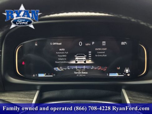 Used 2023 Jeep Wagoneer L Series II w/ Convenience Group I AWD/4WD image 11