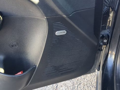 Used 2015 Dodge Challenger R/T w/ Quick Order Package 22B R/T image 15