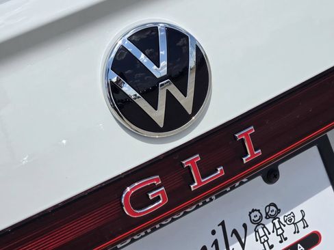 New 2027 Volkswagen Jetta GLI Autobahn FWD image 8