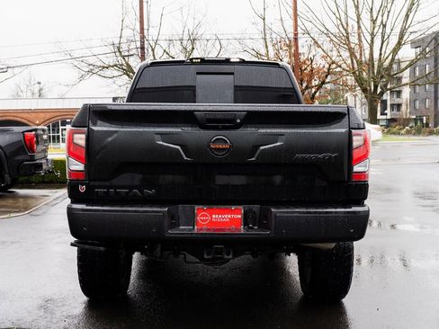 Used 2021 Nissan Titan PRO-4X w/ Pro-4x Convenience Package image 5