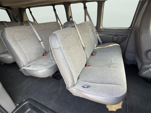 Used 2025 Chevrolet Express 3500 LT w/ LT Preferred Equipment Group image 26