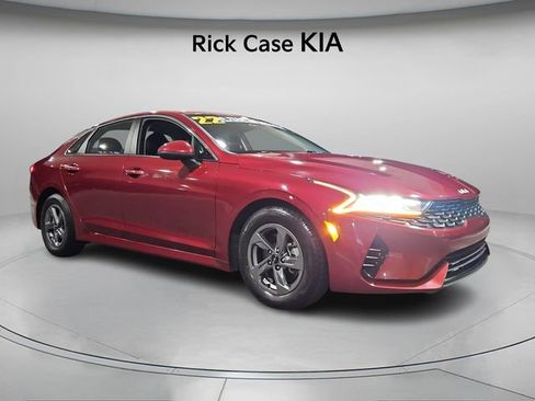 Used 2022 Kia K5 LXS image 9